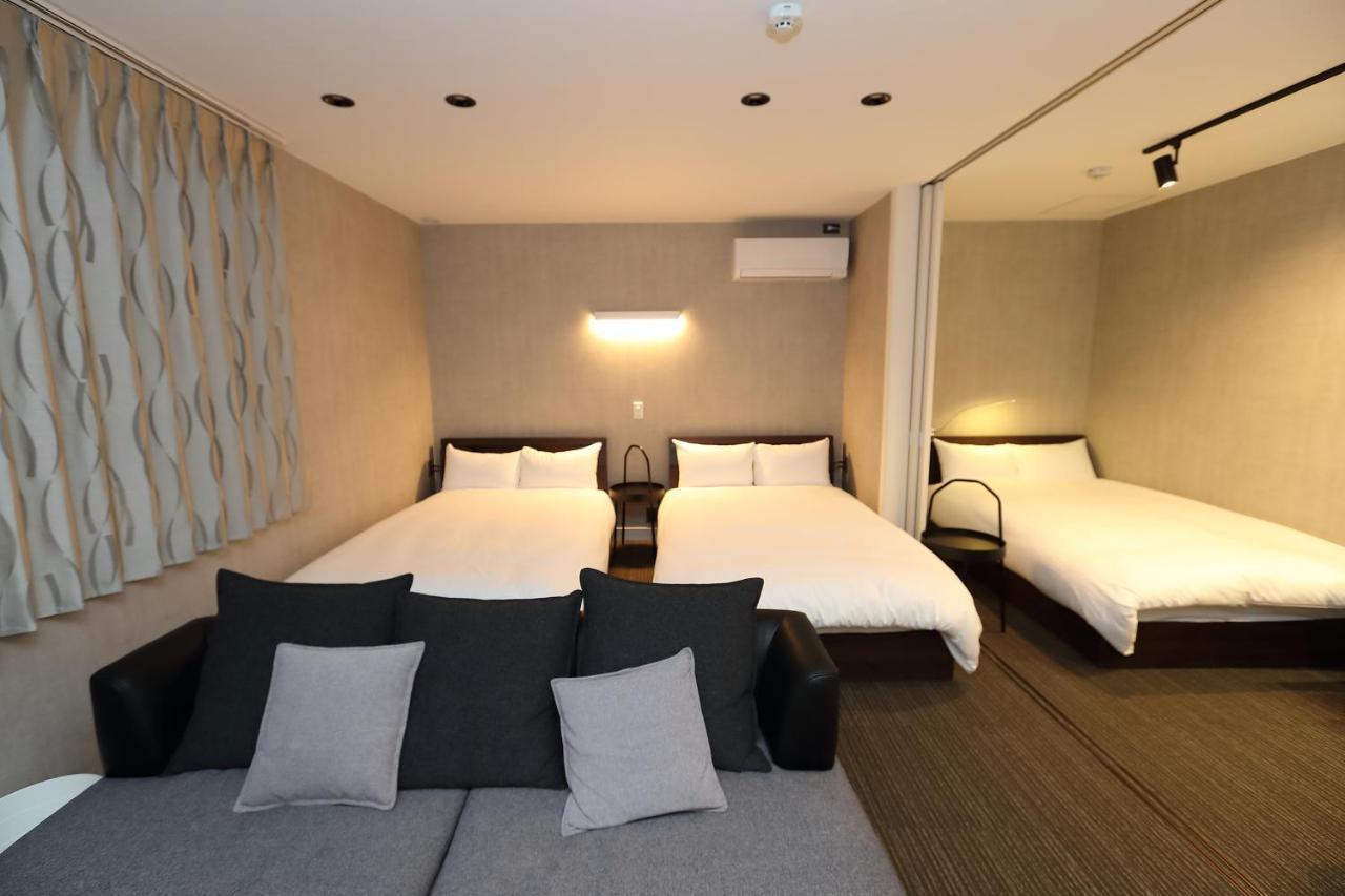 White Crystal Roomb Fukuoka  Luaran gambar